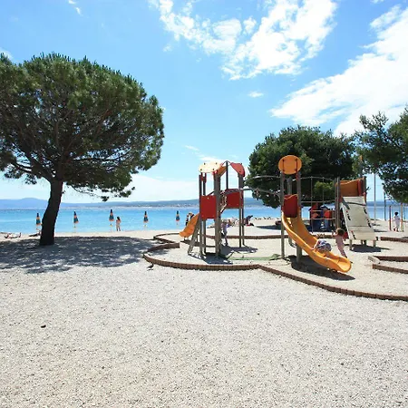 Romantisches Studio-apartment Nur Sagenhafte 50 Meter Vom Sandstrand Entfernt Crikvenica